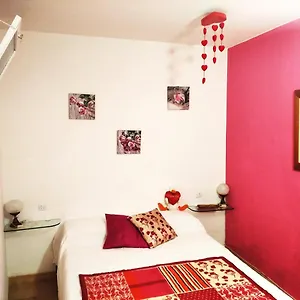 https://apartament-rural-vilaplana.catalonia-hotels.com