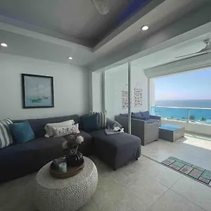 https://remodeled-2-bedroom-2-bath-in-marbella.comcaribbean.com